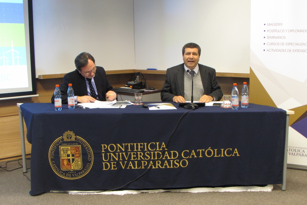 Presidente del Tribunal expuso en seminario sobre Sustentabilidad en Chile