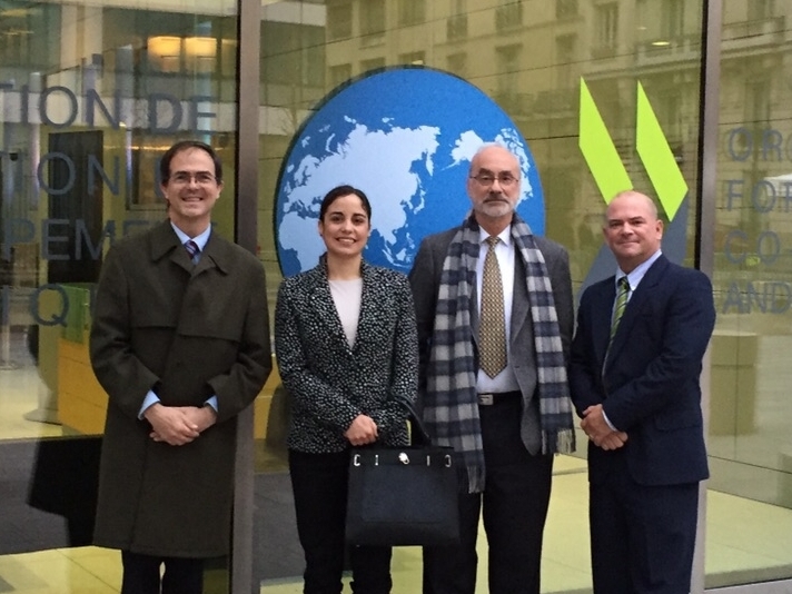 Ministros del Tribunal Ambiental de Santiago se reunieron con representantes del Secretariado de la OCDE en Paris