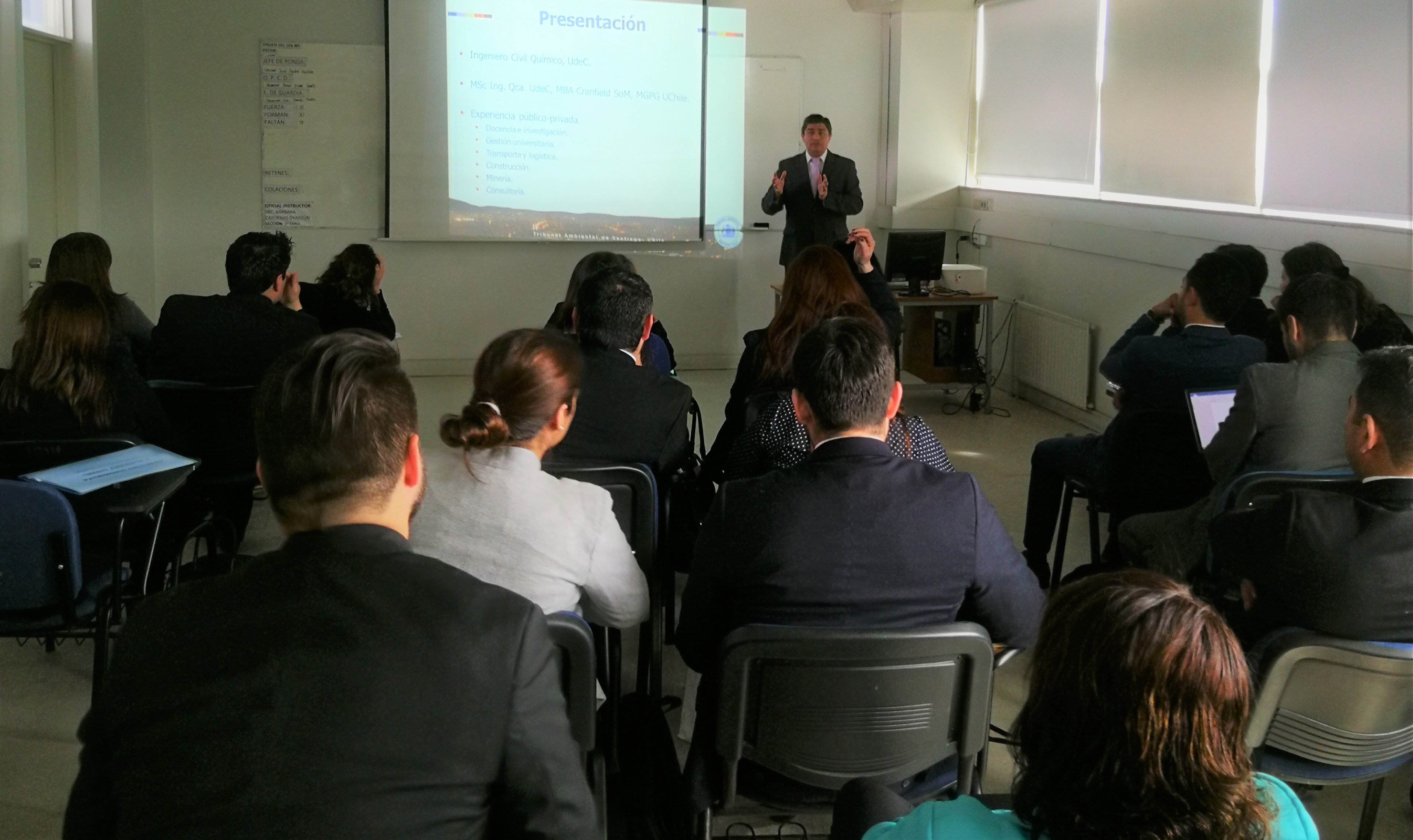 Ministro Felipe Sabando participó como expositor en curso de especialidad en Medio Ambiente para Oficiales de la PDI