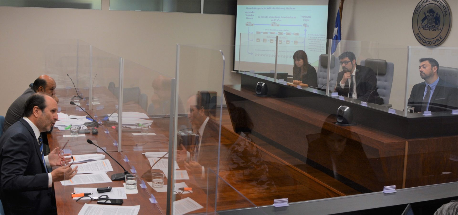 Disposición de neumáticos: Tribunal realizó audiencia en reclamación de automotoras contra el Estado de Chile, asociada las obligaciones que les impone la Ley REP